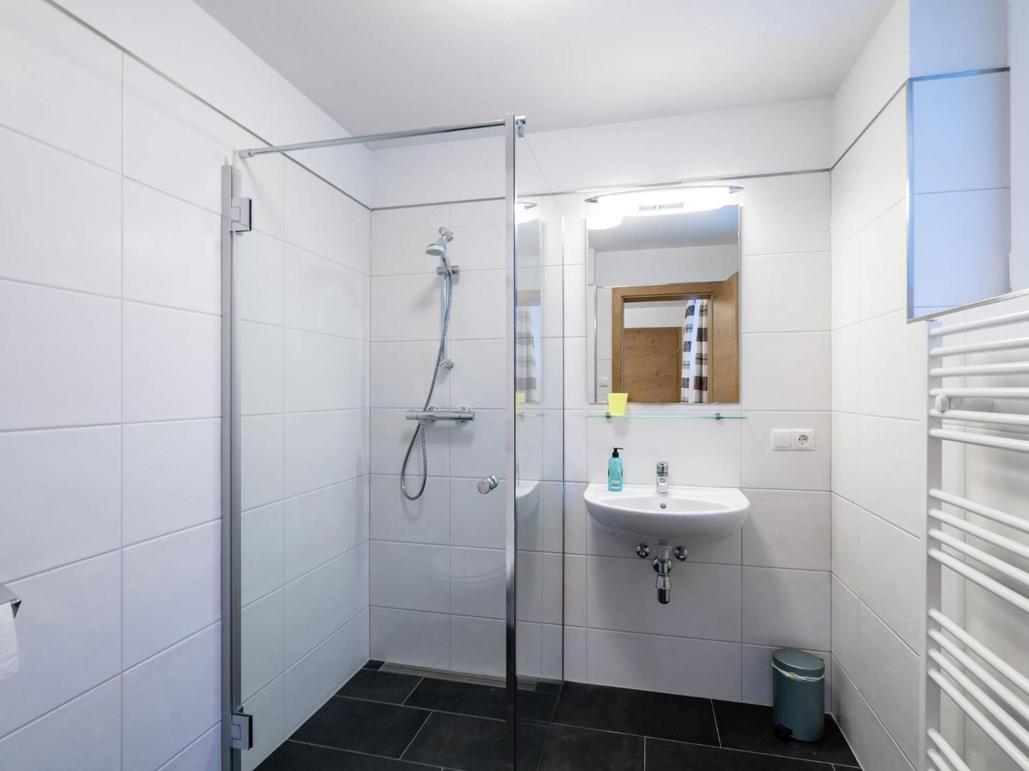 Modern Holiday Home In Leogang With Private Sauna Bagian luar foto